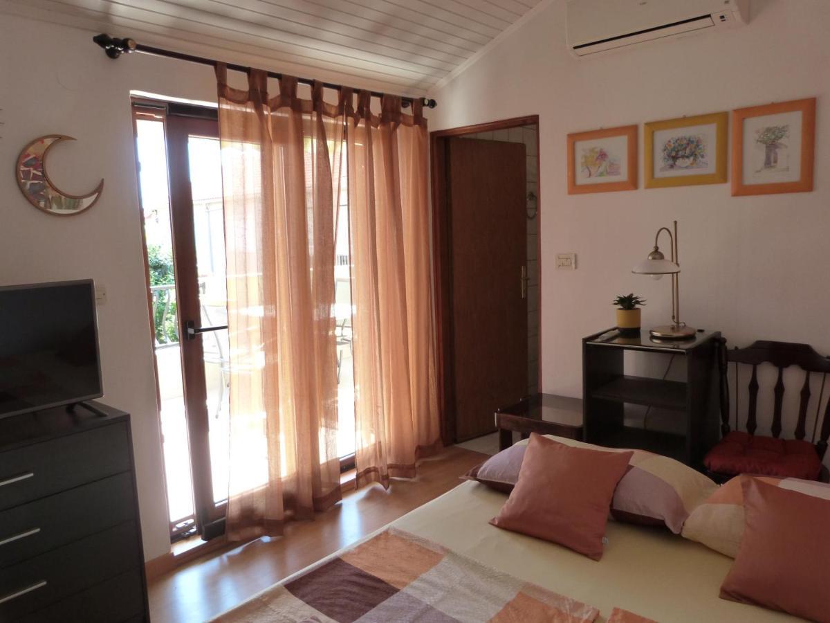 Apartments Eva Сукошан Экстерьер фото