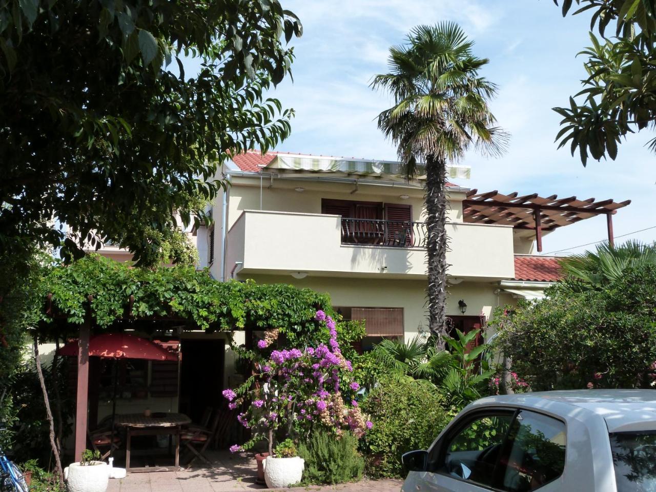 Apartments Eva Сукошан Экстерьер фото